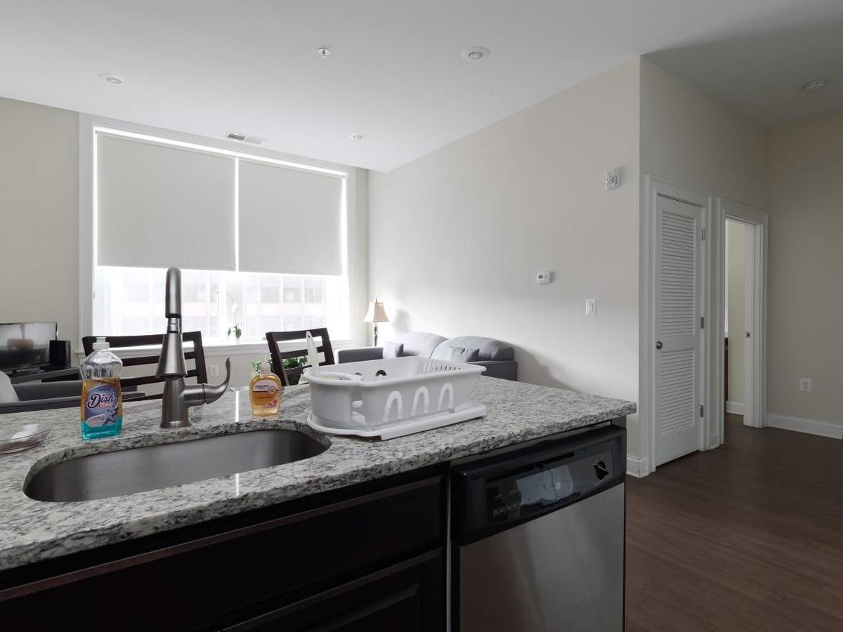 Chase At Lexington St Free Indoor Parking Convention Center Apartment บัลติมอร์ ภายนอก รูปภาพ